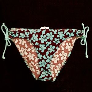 Delias bikini bottom